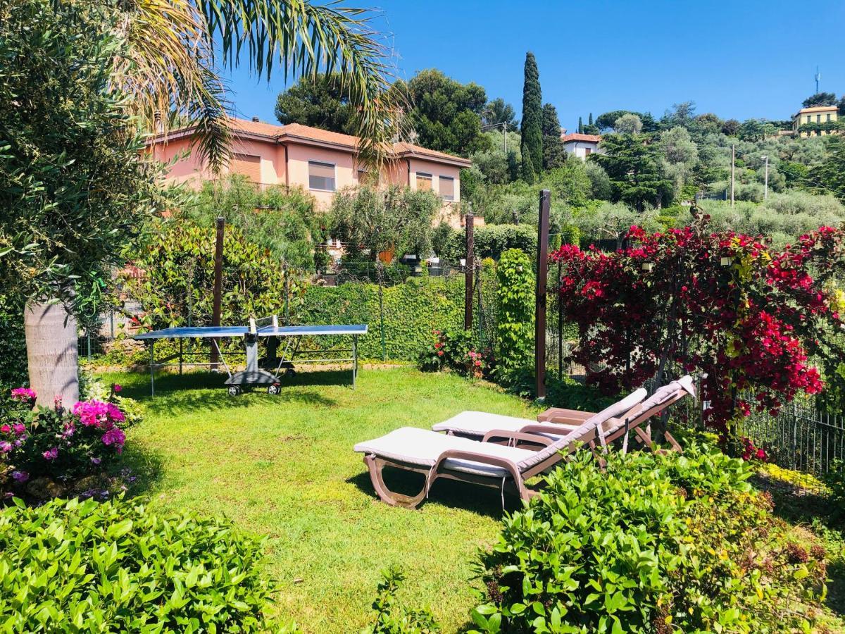 Le Jardin Sur Mer Avec Bike Et Mtb Tour Hotell Imperia Exteriör bild